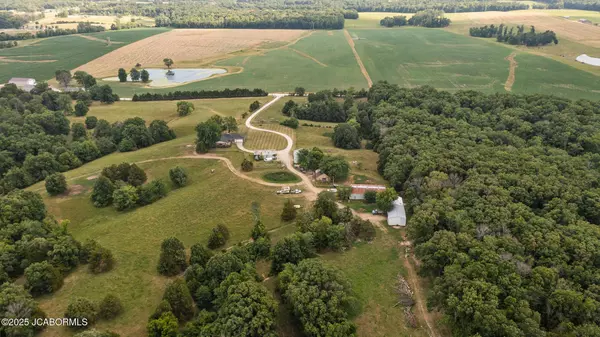 10221 COUNTY ROAD 152, Williamsburg, MO 63388