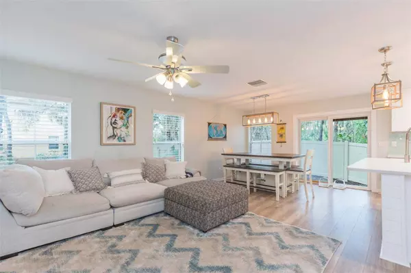 10906 KENSINGTON PARK AVE, Riverview, FL 33578