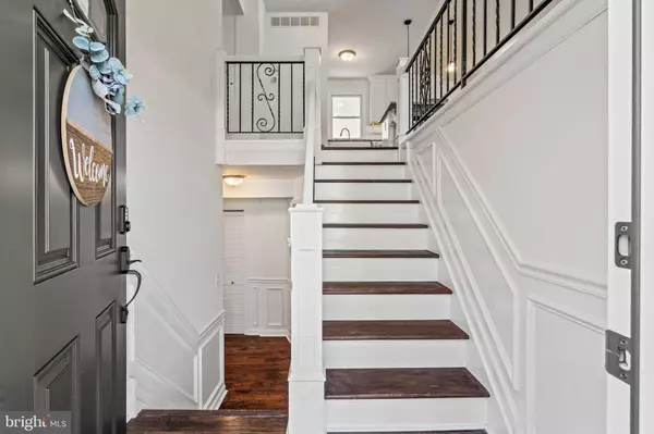 309 W COLLINGS DR, Williamstown, NJ 08094