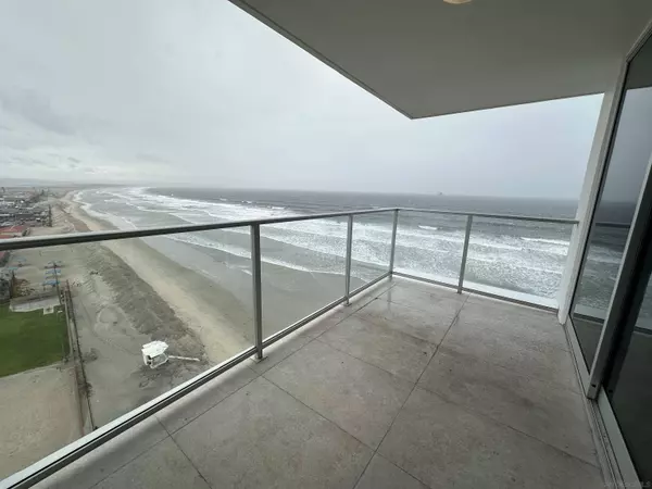 1830 Avenida Del Mundo #1210, Coronado, CA 92118