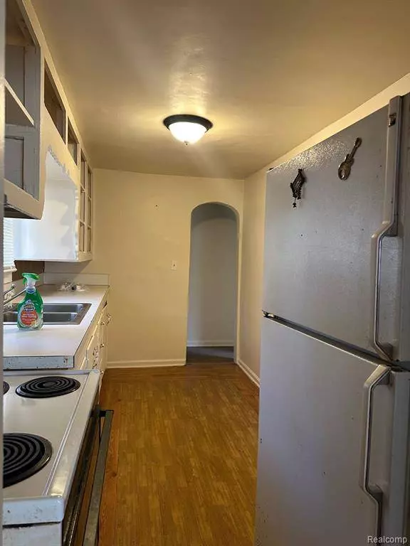 3618 BRANCH Road, Flint, MI 48506