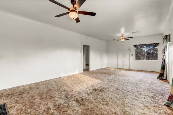 16013 Grangeville Boulevard, Hanford, CA 93230