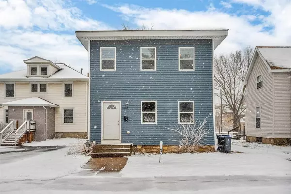 1640 A AVE NE, Cedar Rapids, IA 52402