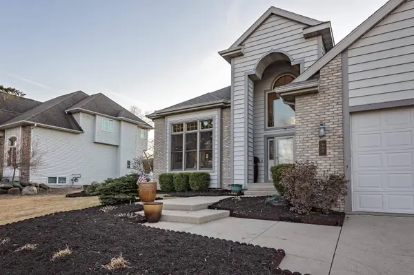 882 Eddington Drive, Sun Prairie, WI 53590