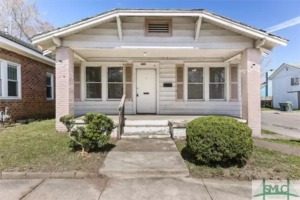 2201 Barnard ST, Savannah, GA 31401