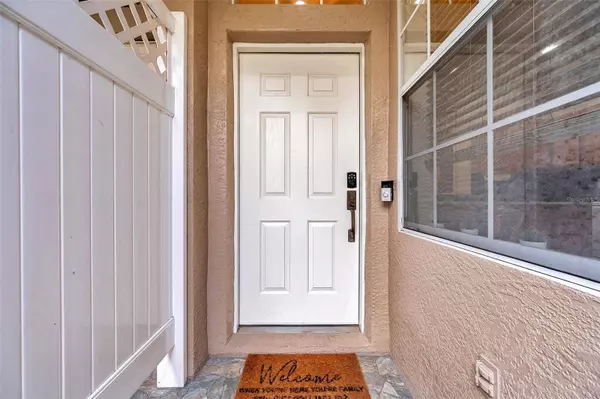 11162 WINDSOR PLACE CIR, Tampa, FL 33626