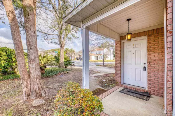 4116 Coppertree Ln, Pensacola, FL 32504