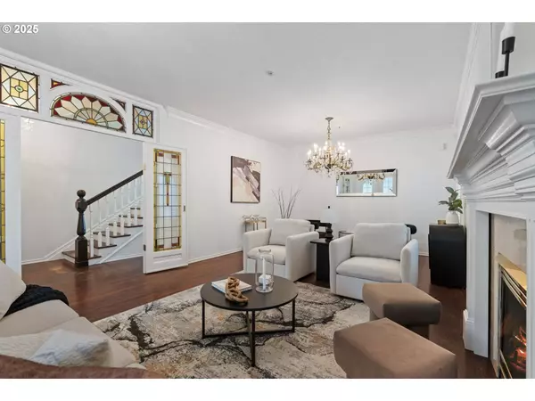 1641 SW MONTGOMERY ST, Portland, OR 97201