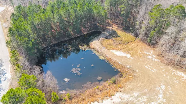 1134 Sante Fe Dr, Manning, SC 29102