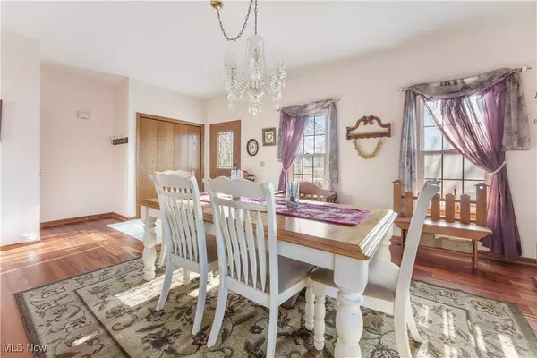 10578 Casern AVE NW, Uniontown, OH 44685