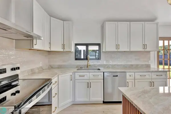 1250 SW Marmore Ave, Port St Lucie, FL 34953