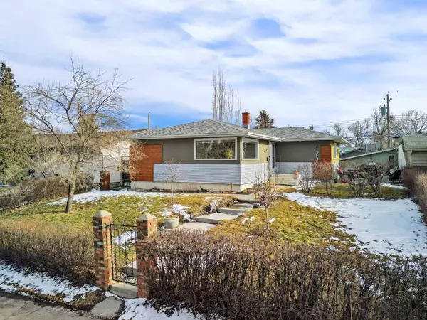 123 78 AVE SE, Calgary, AB T2H 1C5