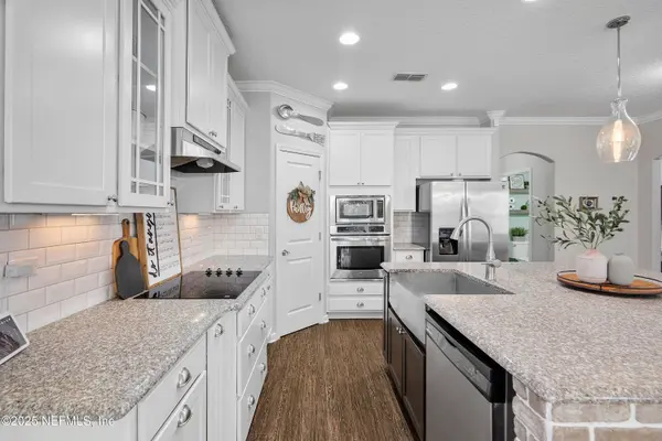496 HERON LANDING RD, St Johns, FL 32259
