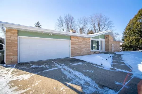 1811 Michigan Avenue, Sun Prairie, WI 53590