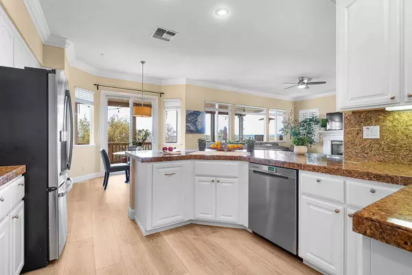 7025 Pembroke WAY, Rocklin, CA 95677