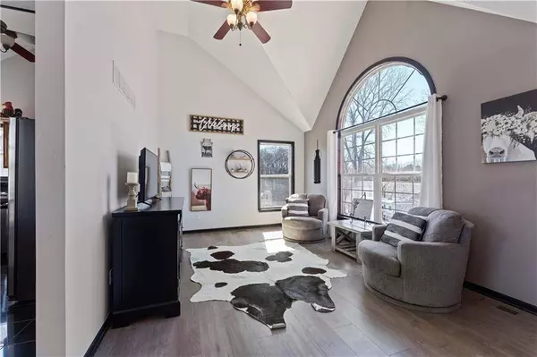 24609 Harmony RD, Paola, KS 66071