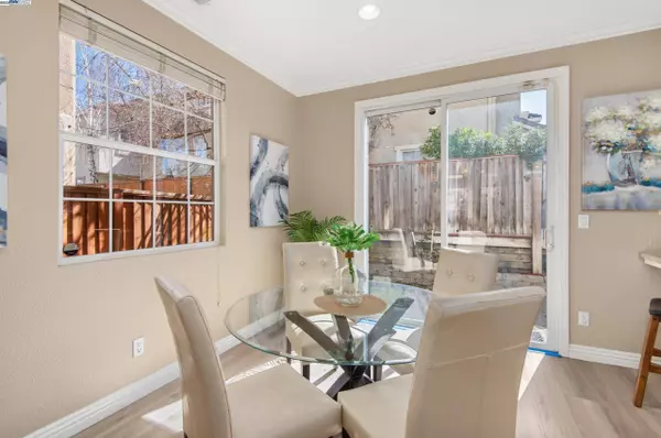 2749 Foxglove Ct, Pleasanton, CA 94588