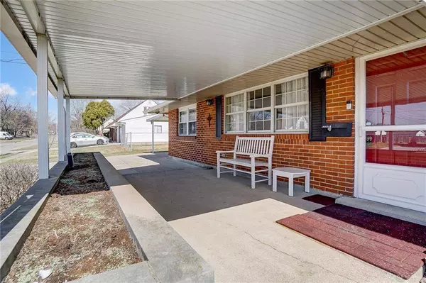 5800 Rosebury Drive, Dayton, OH 45424