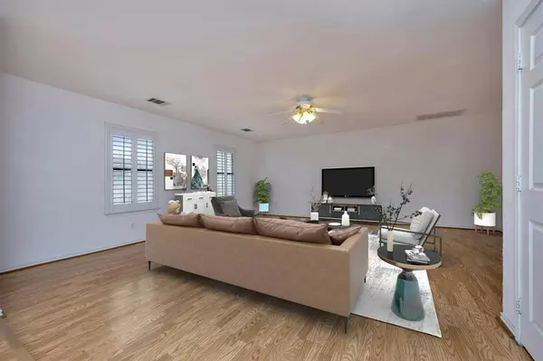 910 Prestwick Lane, Richardson, TX 75080