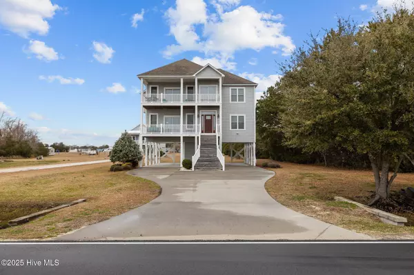 274 Live Oak RD, Newport, NC 28570