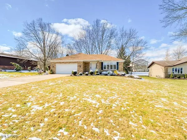 9700 Sharon Lane DR, North Royalton, OH 44133