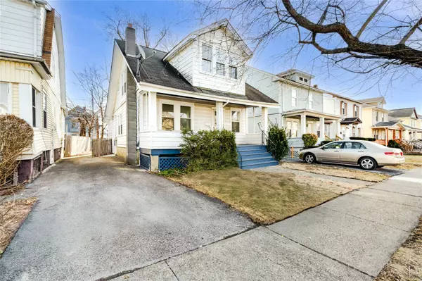 21 Edgar ST, Poughkeepsie, NY 12603