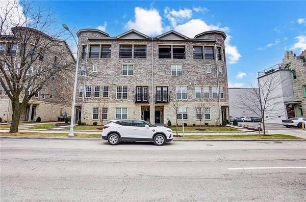 128 W Monument Avenue, Dayton, OH 45402