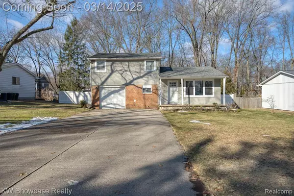 2430 KEITH Road, West Bloomfield Twp, MI 48324