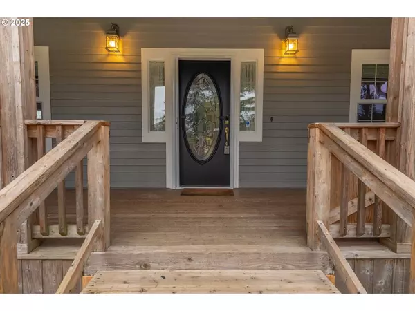 18187 S MATTHEW CT, Oregon City, OR 97045