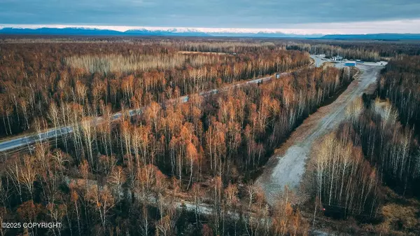 23499 S Parks HWY, Trapper Creek, AK 99683