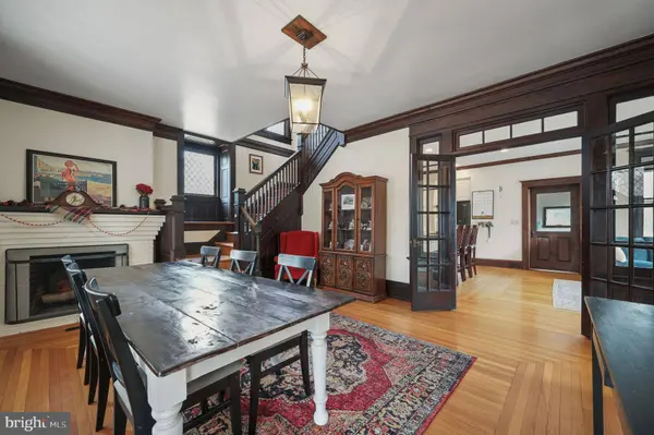 315 N STATE ST, Dover, DE 19901