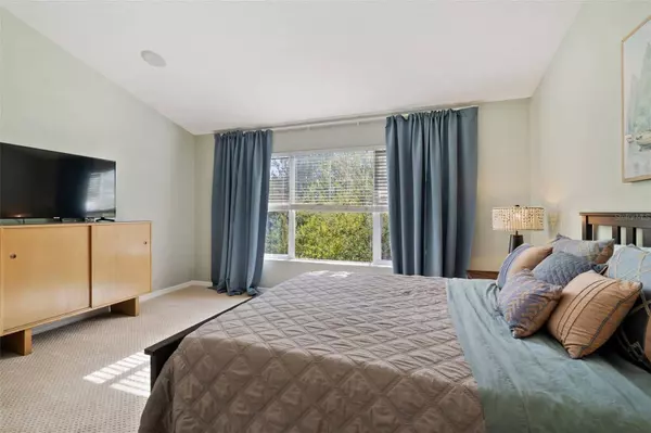 11162 WINDSOR PLACE CIR, Tampa, FL 33626