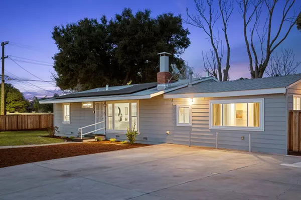 1040 Laurel AVE, East Palo Alto, CA 94303