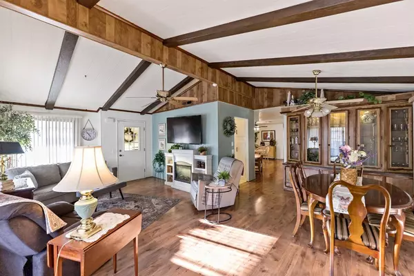 1001 Sylmar AVE #153, Clovis, CA 93612