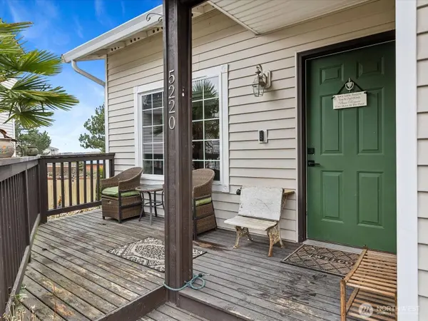 5220 61st DR NE, Marysville, WA 98270
