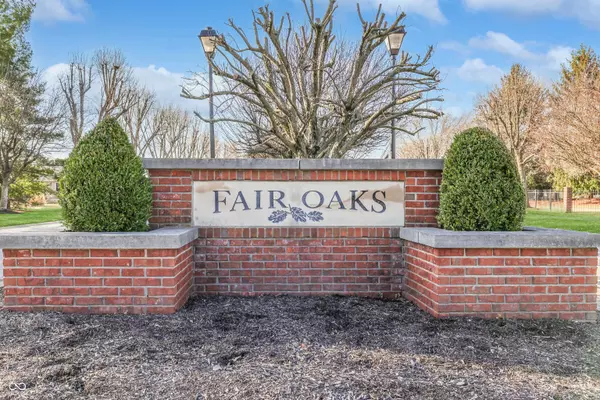 397 Linden Ridge TRL, Greenwood, IN 46142