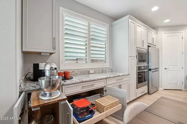 32527 N 19TH Lane, Phoenix, AZ 85085