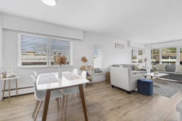 13530 Hilton RD #204, Surrey, BC V3R 5J4