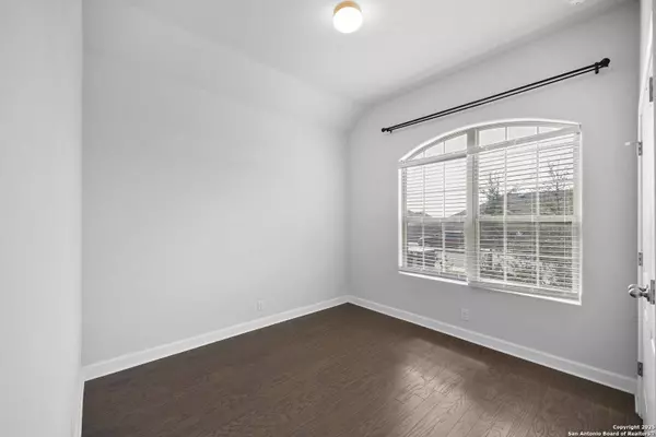 7819 Cypress, Boerne, TX 78015