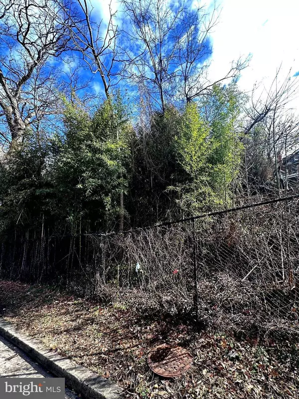 3430 OAKWOOD TER NW, Washington, DC 20010