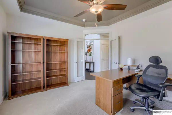 1331 S 210 Street, Elkhorn, NE 68022