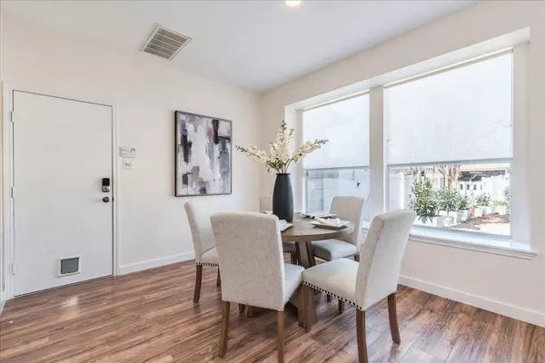 124 Lava Bed DR, Pflugerville, TX 78660