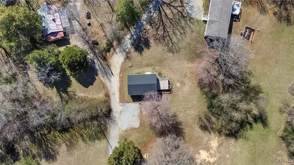 24 Firehouse RD, Cumberland, VA 23040