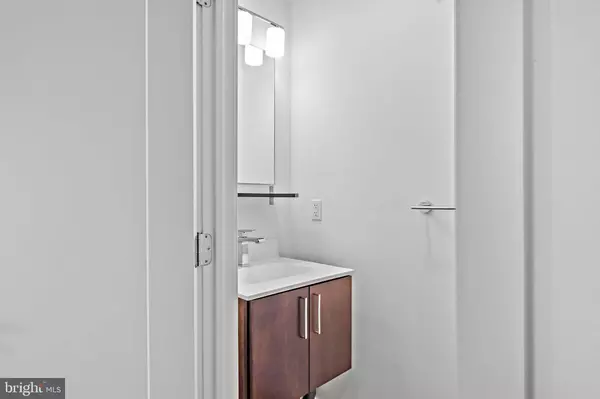 4445 RIVER RIDGE CT, Philadelphia, PA 19129