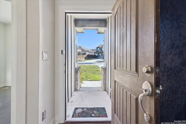 27357 Caroline Way, San Antonio, TX 78260