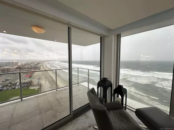1830 Avenida Del Mundo #1210, Coronado, CA 92118