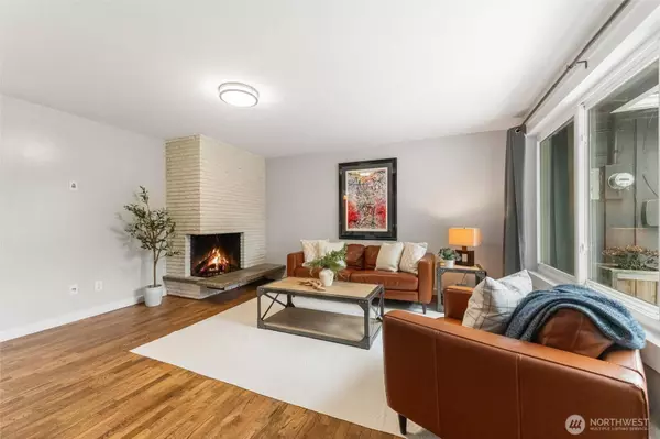 15713 King PL, Lynnwood, WA 98087