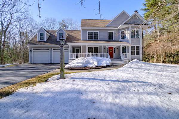 7 Laughton CIR, Scarborough, ME 04074