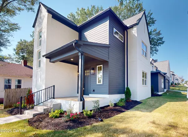 219 Clay ST, Jackson, TN 38301