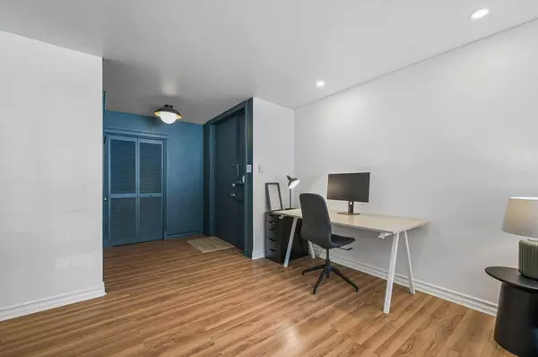 823 Royal AVE SW #308, Calgary, AB T2T 0L4